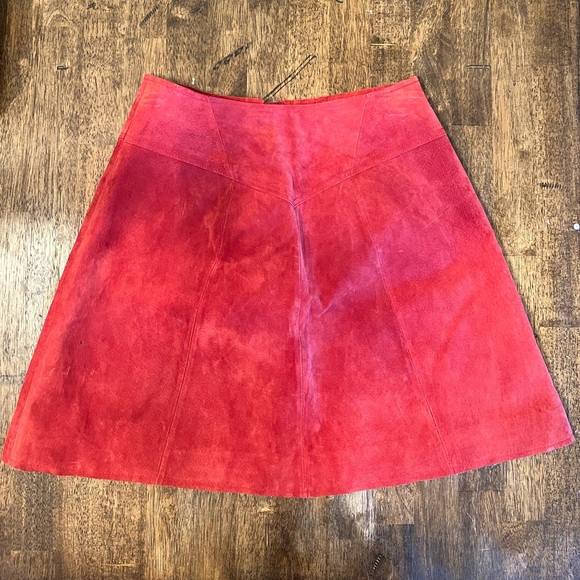 90’s red leather zipper front skirt - Picture 2 of 4